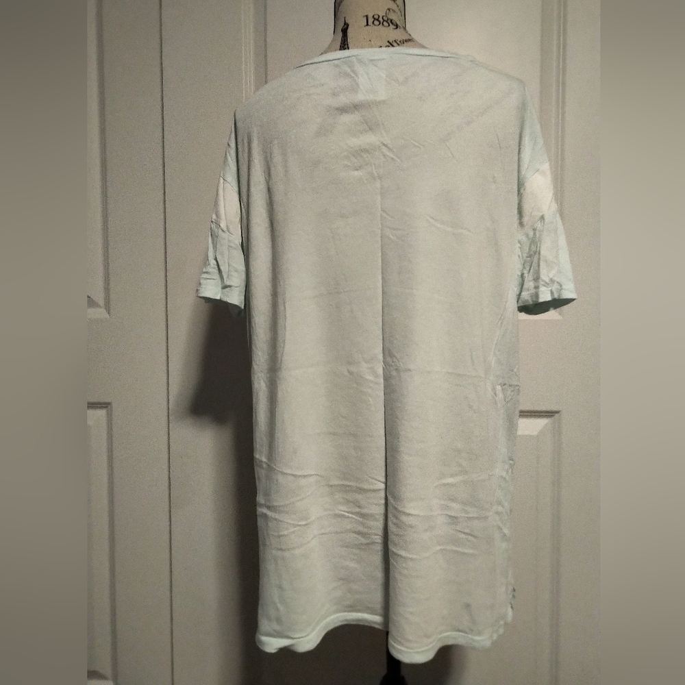 NEW PINK Victoria's Secret Sleep Shirt - Picture 4 of 6